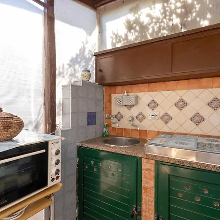 Villa Casa Vacanza Barbera - In Riva Al Mare Trappeto (Sicily)