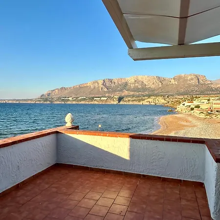 Casa Vacanza Barbera - In Riva Al Mare