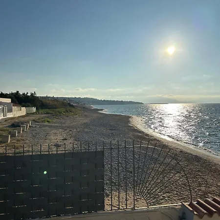 Villa Casa Vacanza Barbera - In Riva Al Mare