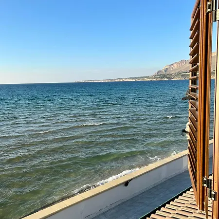 Villa Casa Vacanza Barbera - In Riva Al Mare *